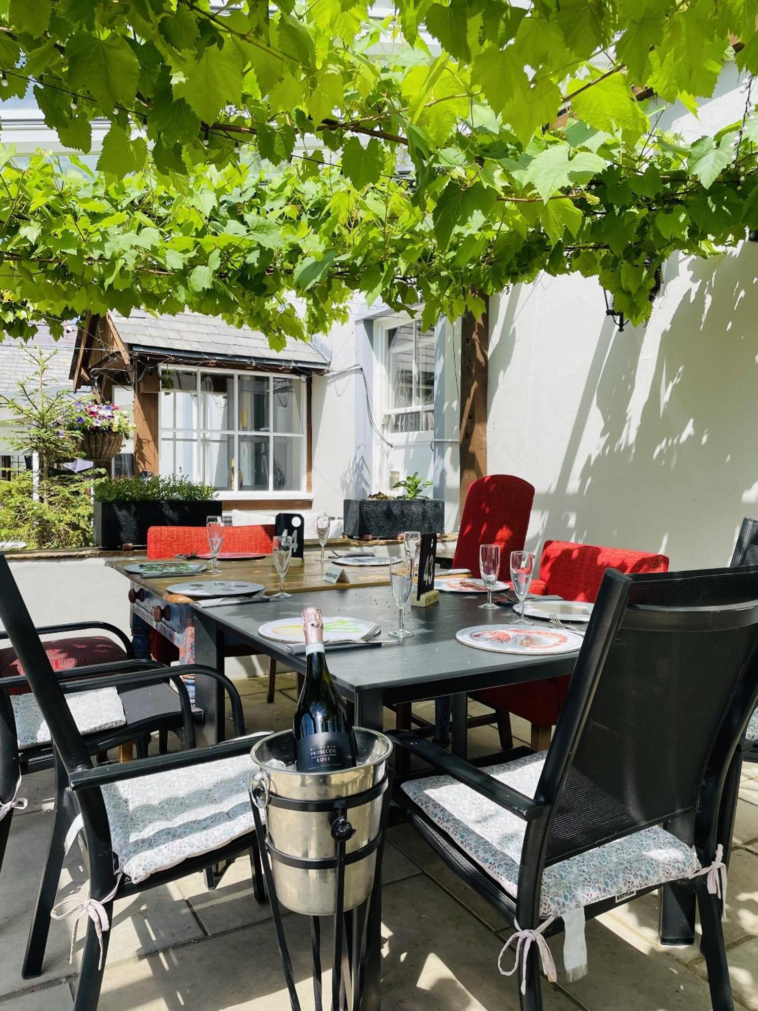 The Greyhound Inn Sydling St Nicholas Εξωτερικό φωτογραφία